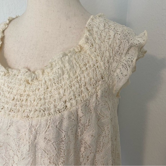 Mossimo Ivory Cream Lace Crop Lined Floral Glam Sexy Top Size L - Picture 5 of 10